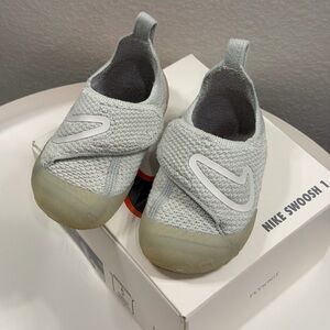 Nike Swoosh 1 Sneaker Light Gray